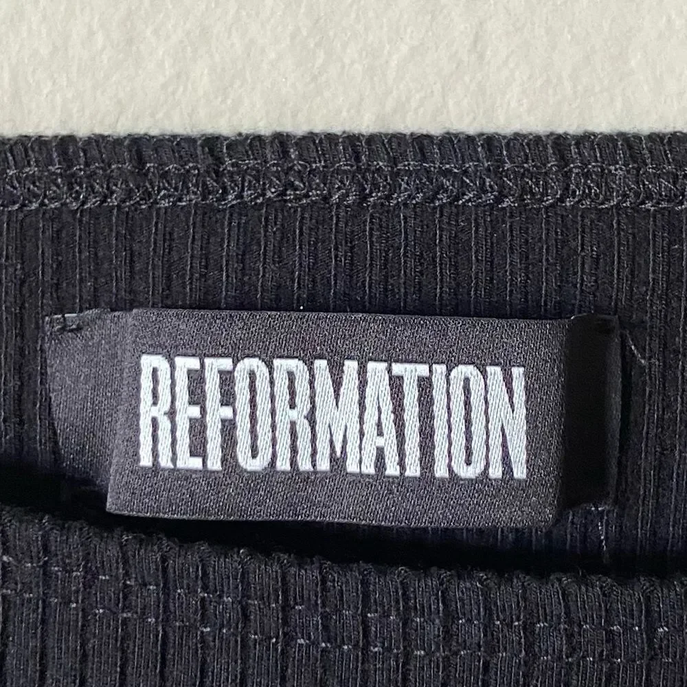 Reformation Black Crop Top Stretch Ribbed Size S